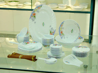 钢化玻璃餐具;套装系列;咖啡壶系列;咖啡壶系列;_家用玻璃制品 家用陶瓷、搪瓷制品 _中国 浙江 义乌市 义乌国际商贸二期f区三楼16589#(11街)_义乌市顺意达日用百货商行_